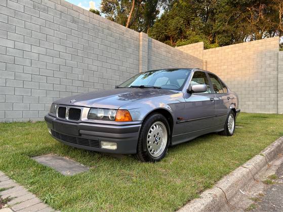 BMW 325i 2.5 SEDAN 24V GASOLINA 4P AUTOMÁTICO